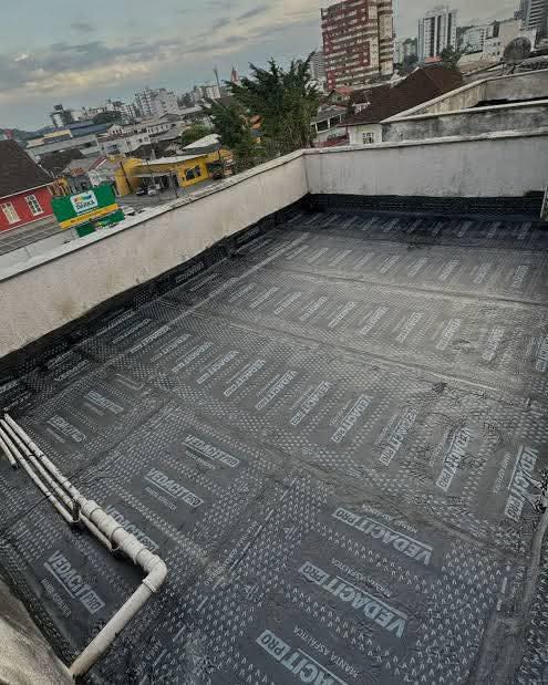 Impermeabilização de laje de cobertura de prédio em Joinville